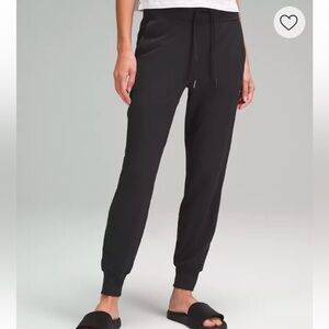 Lululemon Ready to Rulu High-Rise Jogger
Full Length Size 10